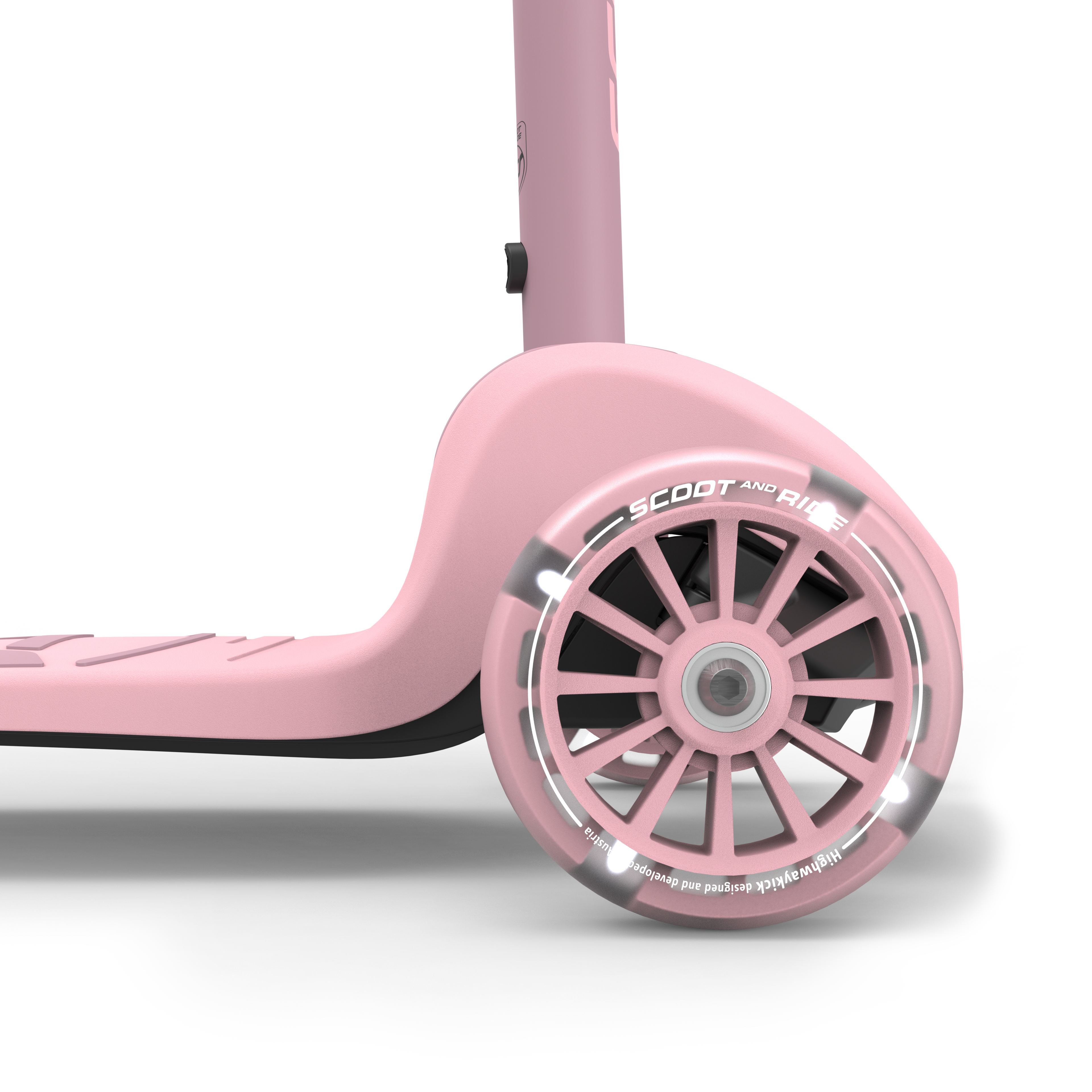 HWK3S-ROSE-CLOSEUP-WHEELS-002-101.22_1