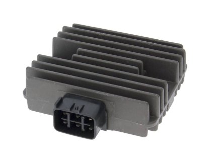 Regulátor, Yamaha maxi