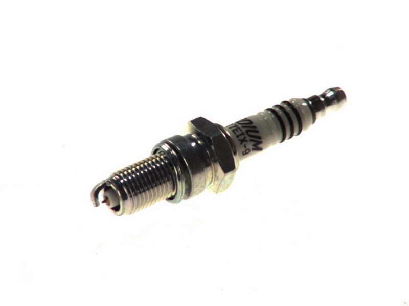Svíčka NGK iridium DPR7EIX-9