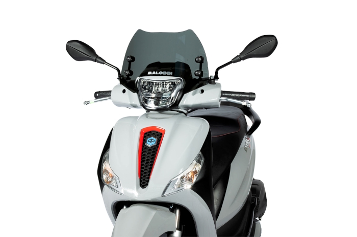 Kouřové plexi Malossi Sport Screen, Piaggio Medley 125 / 150ccm (20-) M4518761