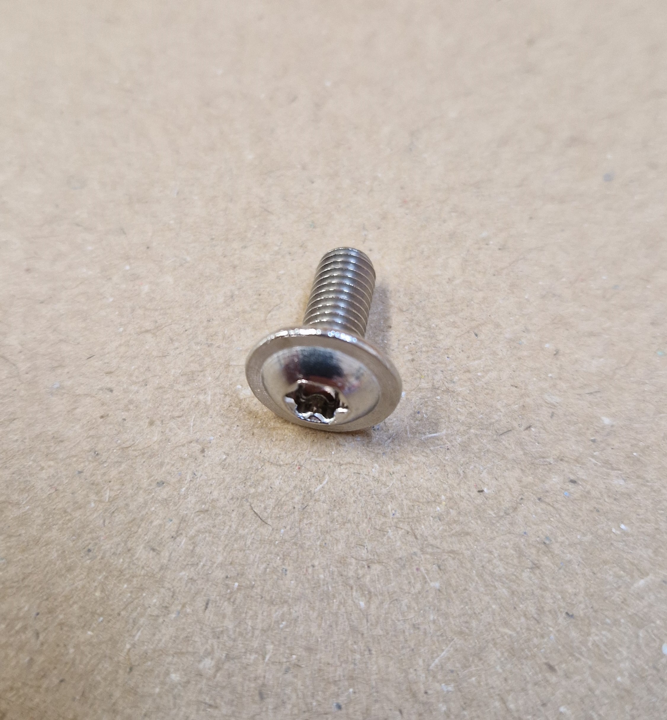Akrapovic Šroub výfuku Akrapovič P-FB164