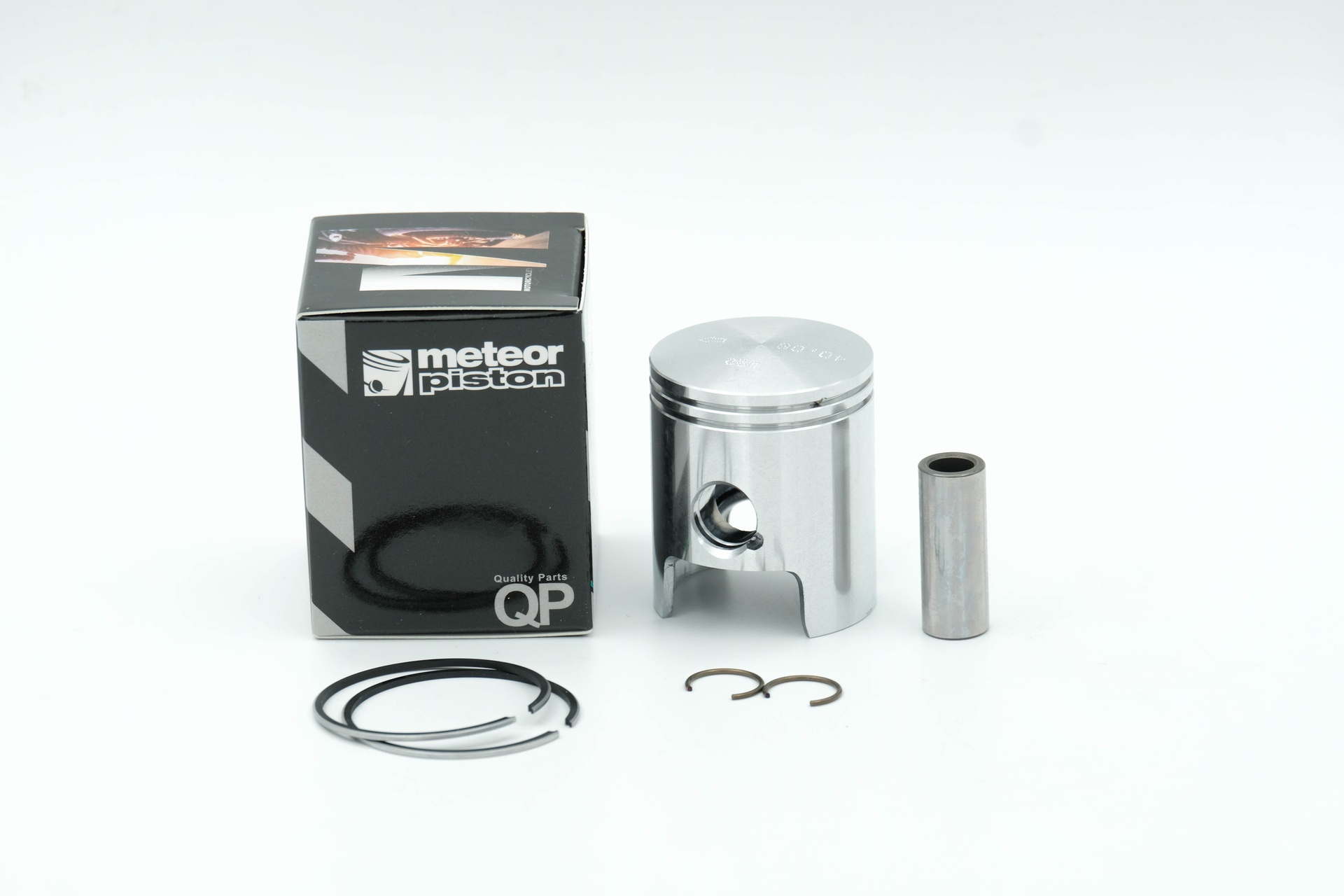 Meteor Pístní sada Meteor, Derbi Senda SM EBE, EBS, D50B 50ccm (litinový válec) PC1777000