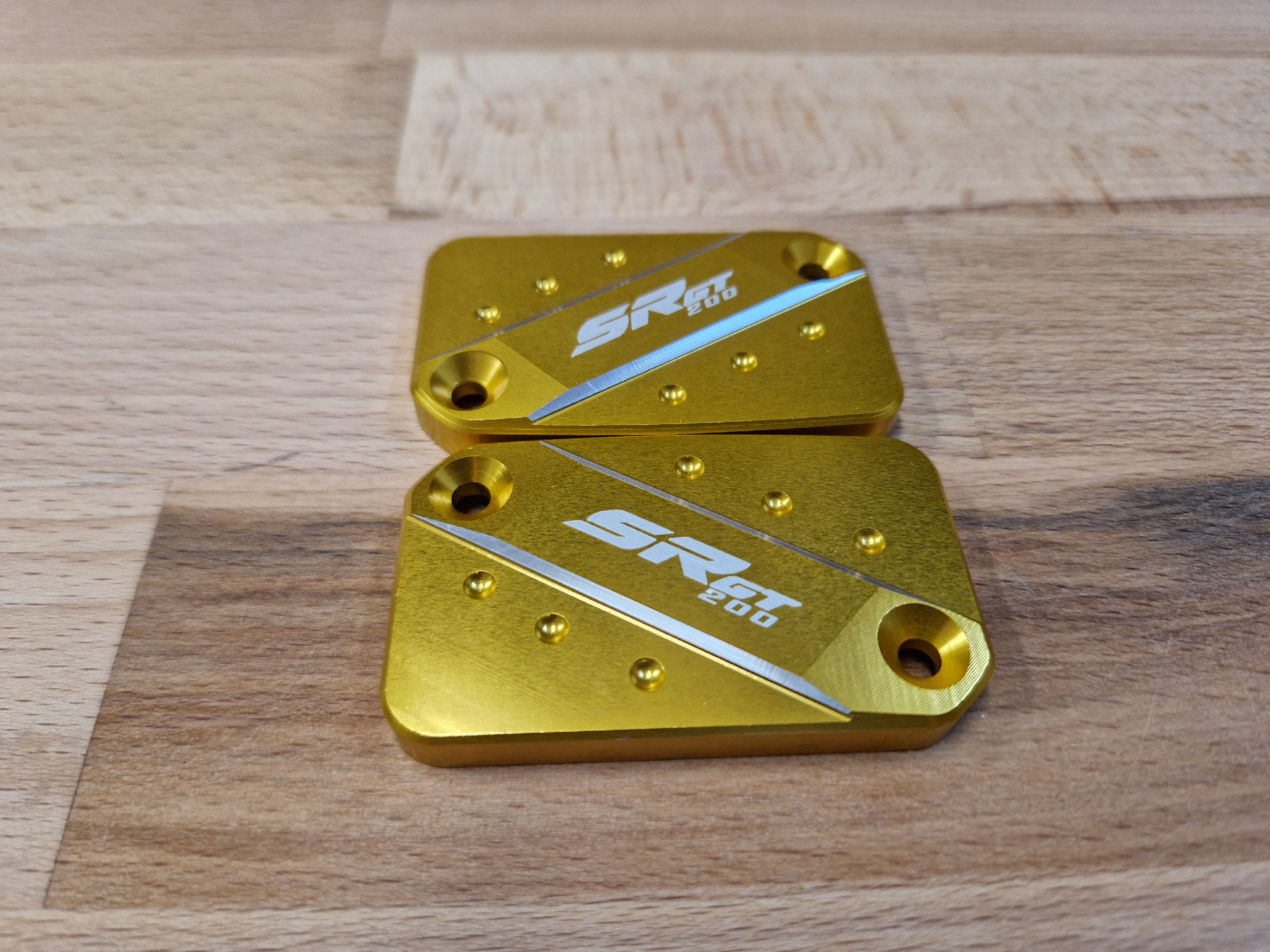 ST Sada krytek brzdové pumpy, zlaté, Aprilia SR GT 125 / 200 (typ 200)