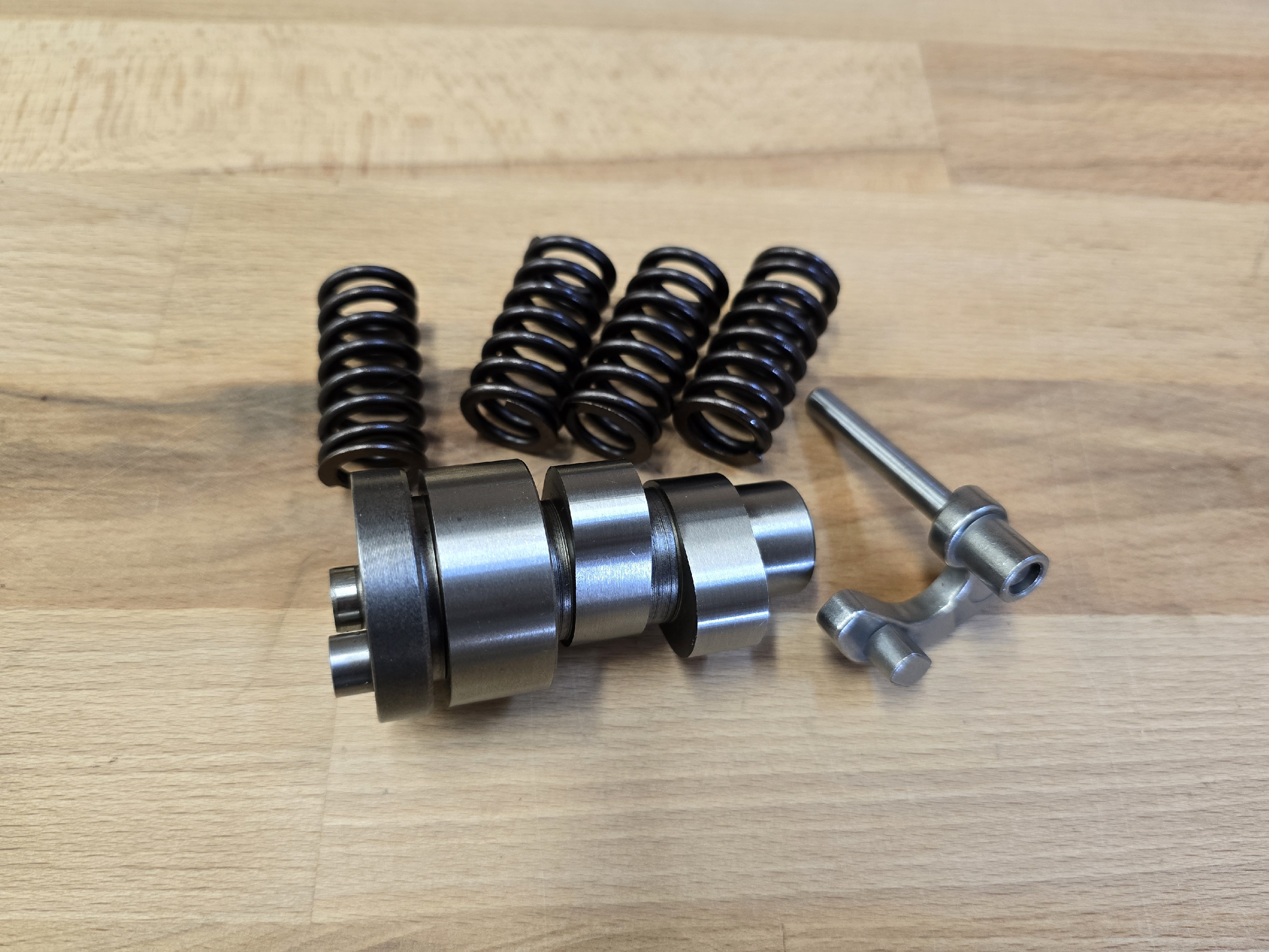 Xtreme Vačkový hřídel XTREME, Vespa GTS 300 ccm HPE, Euro 4/​5/​6 XS169400