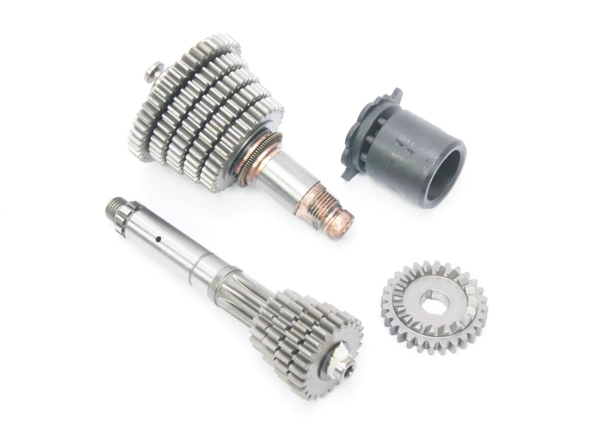 Ostatní Kompletní převodovka 5-rychlostní 24/32z. SIMSON (rychlá)