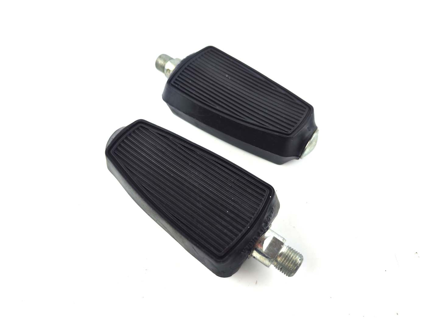 Diverse / Import Černé plastové pedály pro Zündapp M 50, Moped 25 Typ 434 Bergsteiger, CS, CX, ZD, C, Kreidler Flory, Hercules, Puch, DKW, Miele MG00002203