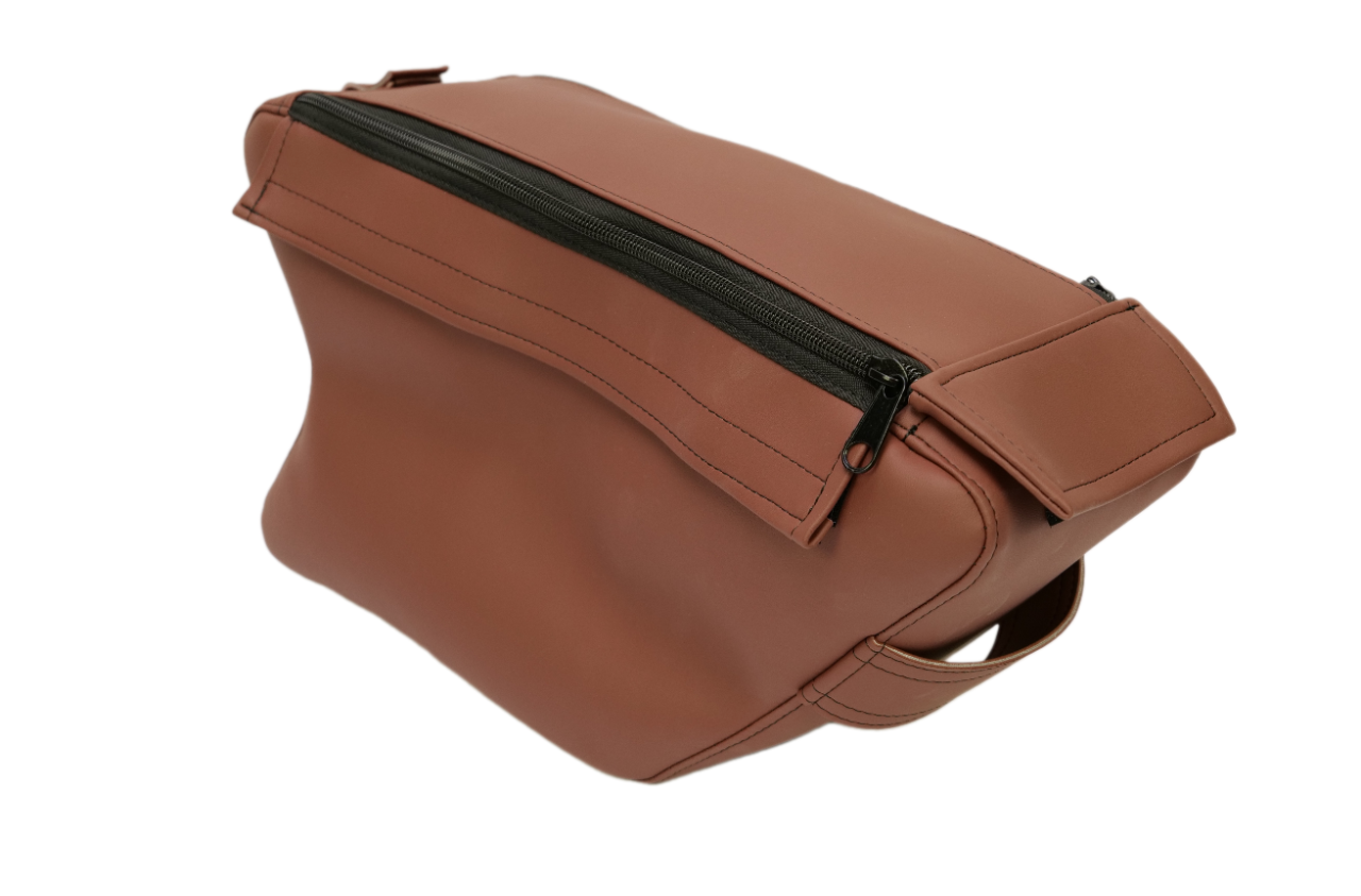 MOTOMAX, s.r.o. Box středového nosiče BABETTA 210, 225 - hnědá koženka "ELEGANT"  *M