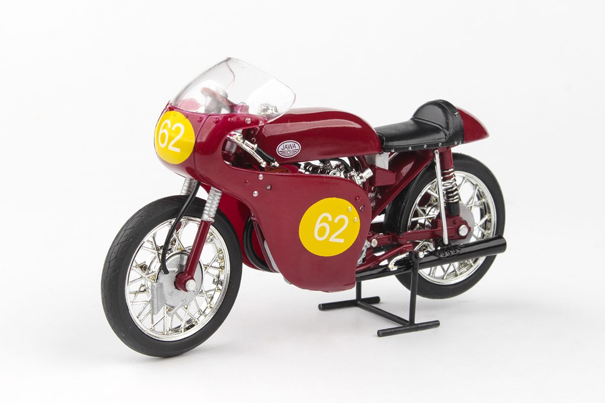 JAWA 350 2xOHC (1961) 1:18 - Velká Cena Německa Hockenheim 1961 #62 Šťastný