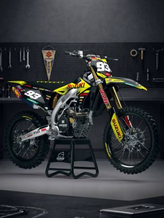 RAZOR design for Suzuki 🔥