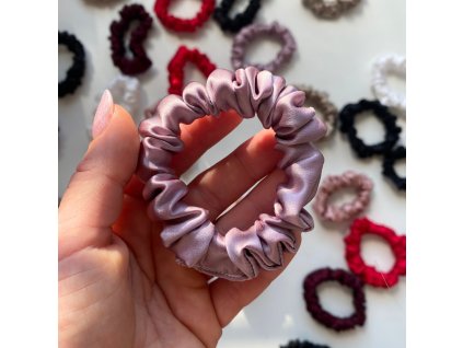 Lavender Veil - hedvábná scrunchie gumička