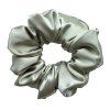 Sage Green - saténová scrunchie gumička