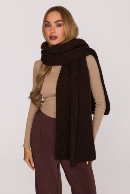 Pletená dlouhá šála MOE M896 hnědá