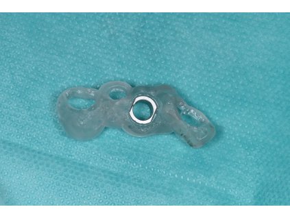 Chirurgická šablóna jednoduchá