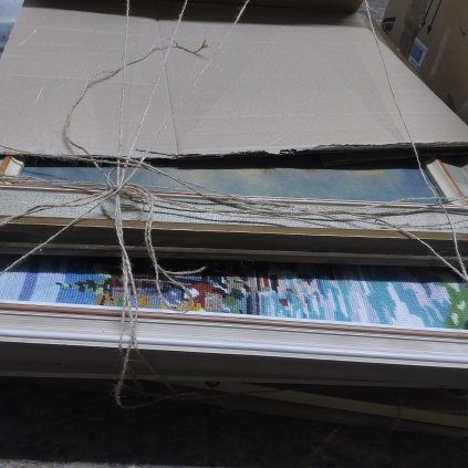 CZ BRIC BRAC (mix předmětů z českých domácností)