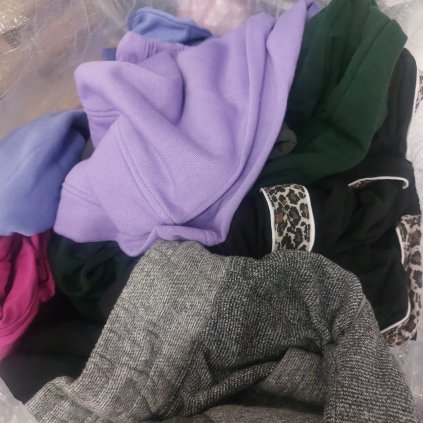 Dospělé tepláky a leginy