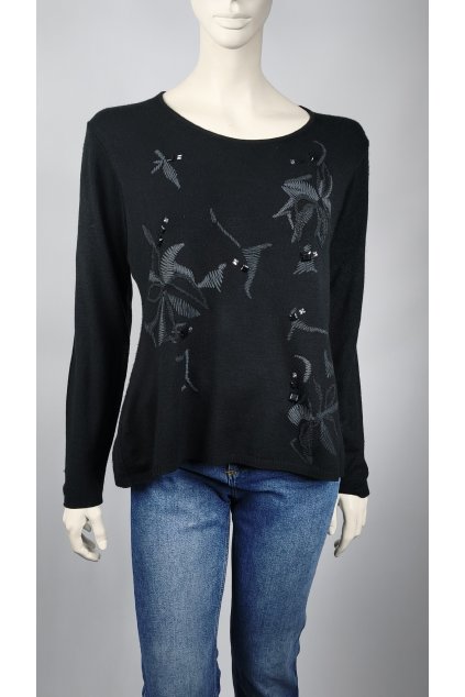 Čierny sveter ORO PURO s jemnými detailmi