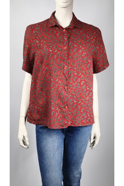 Červená blúzka s paisley vzorom