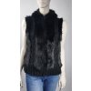 Čierna vesta s umelou kožušinou značky REDAL