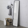 Stojací zrcadlo v černém rámu Umbra Hub Leaning 157 cm | černé
