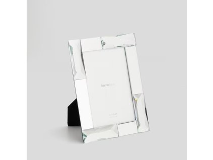 2c17c21d74b4f16f61542659648c537d