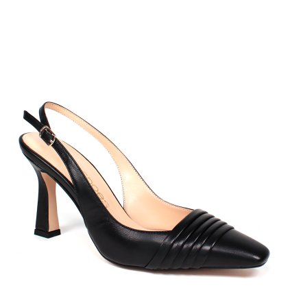 33064 2 elegantne lodicky s otvorenou patou