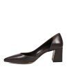 44027 3 lodicky secretshoes