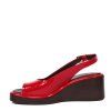44273 2 lakovane sandale na platforme
