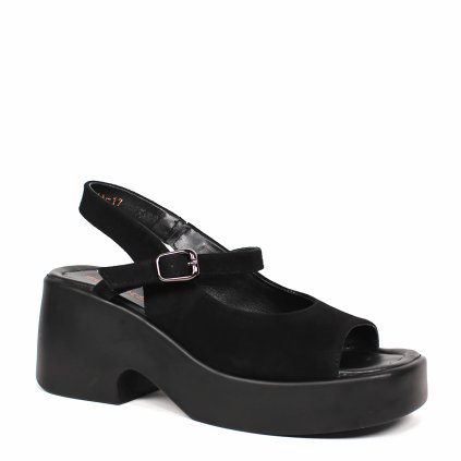 Sandále na platforme