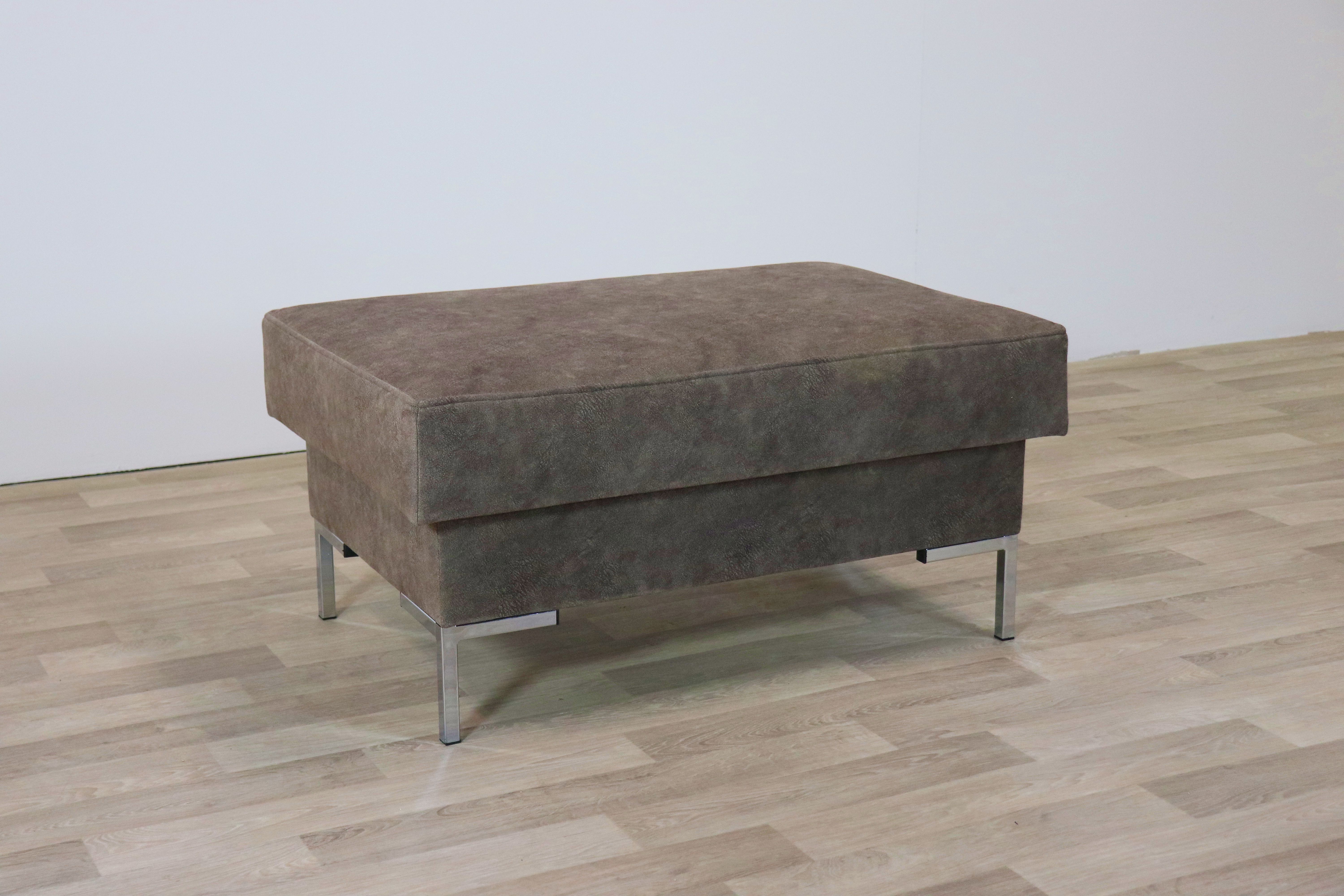 1739198061_vanda-taburet-01