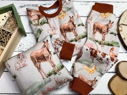 detske-pyzamo-zviratka-na-statku