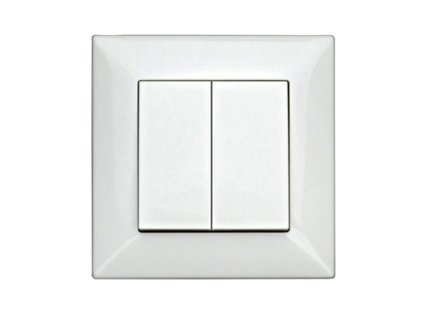 EV106009-vypinac-seriovy-c5-s-ramikom-obrazok-1