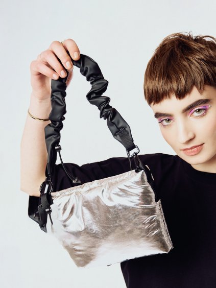 Puffy silver 1