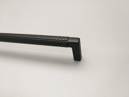 15191Z3200M.N2 úchytka černá 320mm