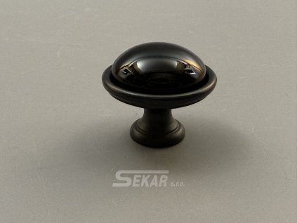 Knopek s černým porcelánem 24316P040BA.83