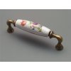 Porcelánová úchytka, úchytka s porcelánem, keramická úchytka 128mm bílá s dekorací Barevná kytice 15136K12874.09 staromosaz III.