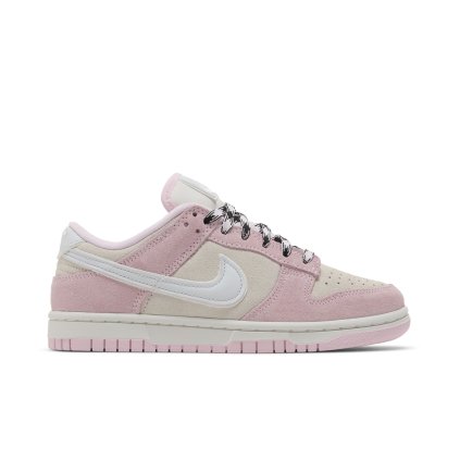 Nike Wmns Dunk Low LX 'Pink Foam'
