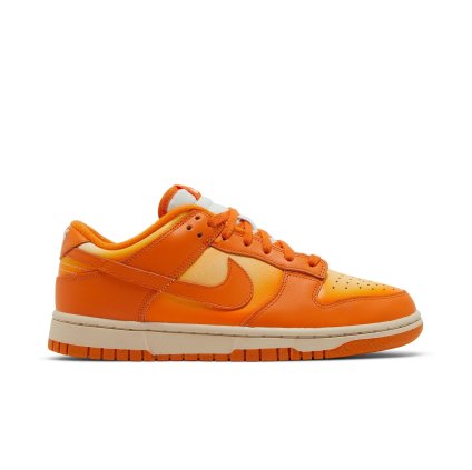 Nike Wmns Dunk Low 'Magma Orange'