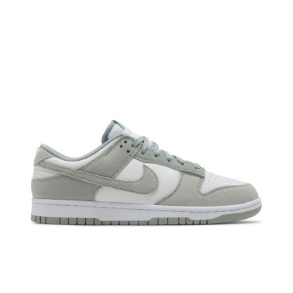Nike Dunk Low SE 'Light Pumice'