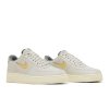 Air Force 1 '07 LX 'Light Bone'