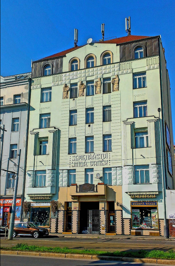 Založeno 1899: Historie Semena Vaněk