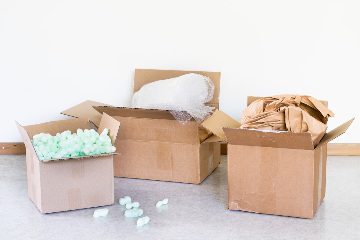 Jak efektivně a bezpečně zabalit zboží pro přepravu