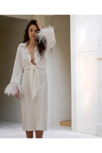 Lia Košeľa so pštrosím perím