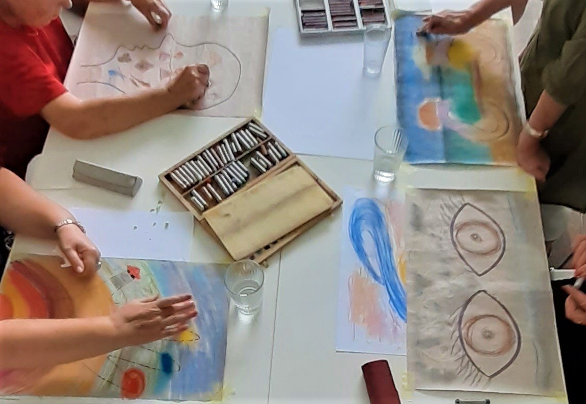 Co děláme na výtvarce pro pravou hemisféru?