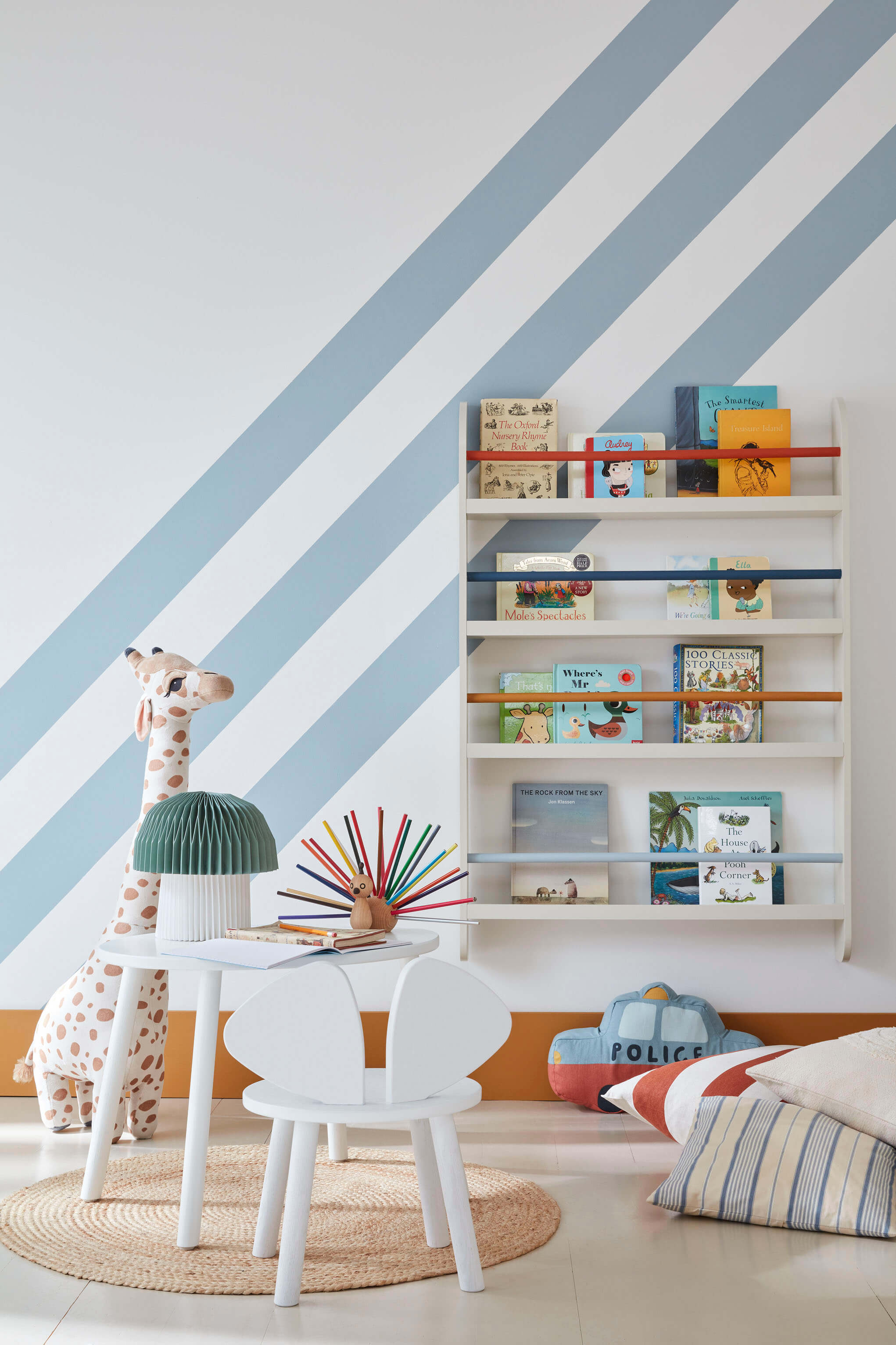 Showroom Senses Colors