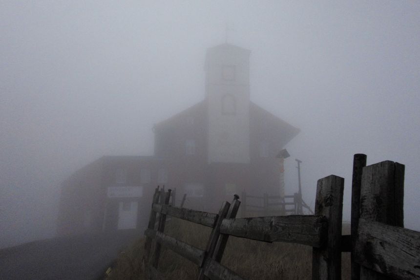 Komáří hůrka
