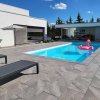 Vonkajšia keramická dlažba 2 cm – Seviano Dark Grey