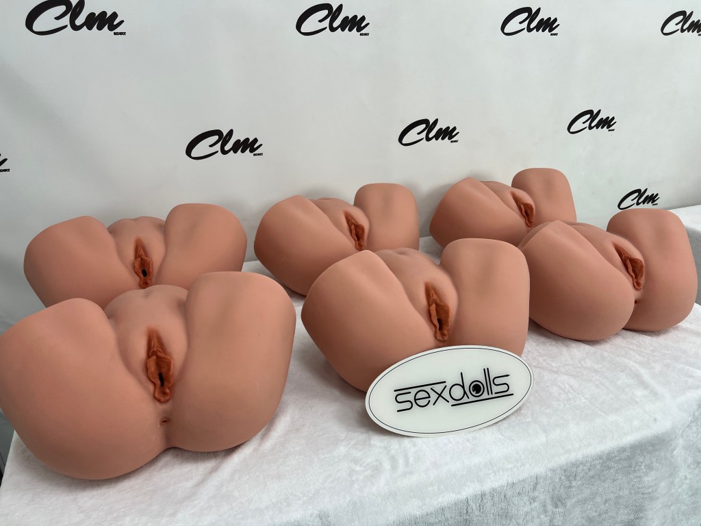 Realistic Climax-Doll torso - production photo