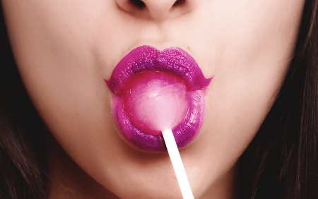 Roušky pro orální sex - nová forma bezpečnosti