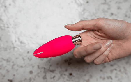 Prstové vibrátory - šikovný pomocník nejen na cesty