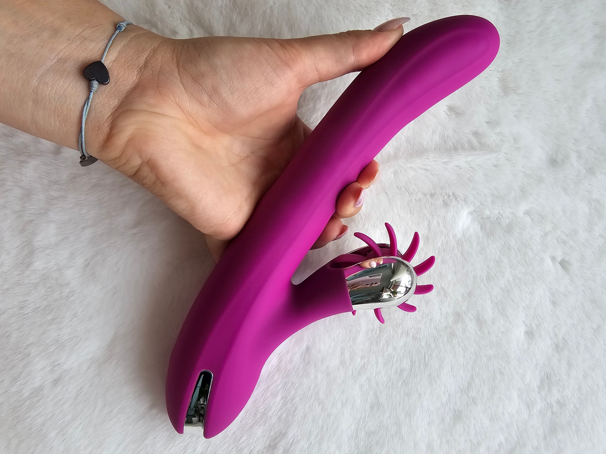 ROTÁTOR S ROTUJÍCÍMI KULIČKAMI TESTOVALA NICI